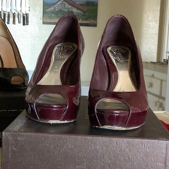 Burgundy Patent Gucci Peeptoe - Picture 2 of 3